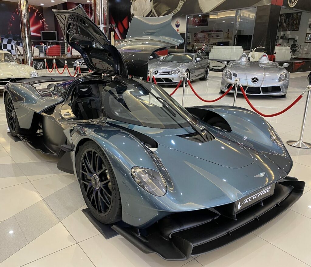 Sheikh Al Nahyan’s car collection SBH Royal Auto Gallery (Abu Dhabi ...